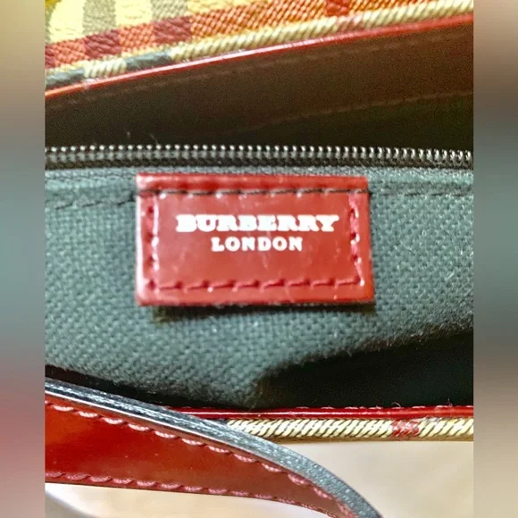 AUTHENTIC VINTAGE BURBERRY LONDON MADE IN ITALY RARE EUC! - Picture 9 of 16